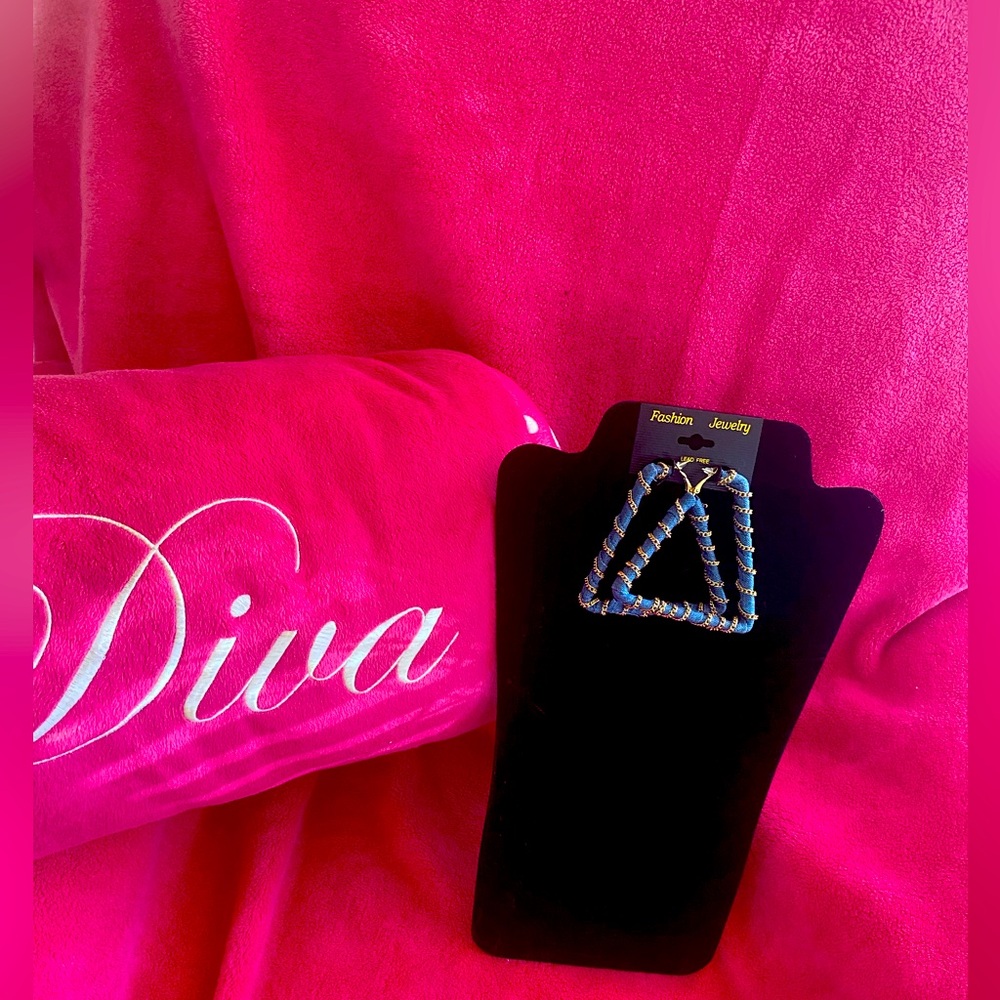 Blue and Gold Fashion Jewelry Earrings ❤️